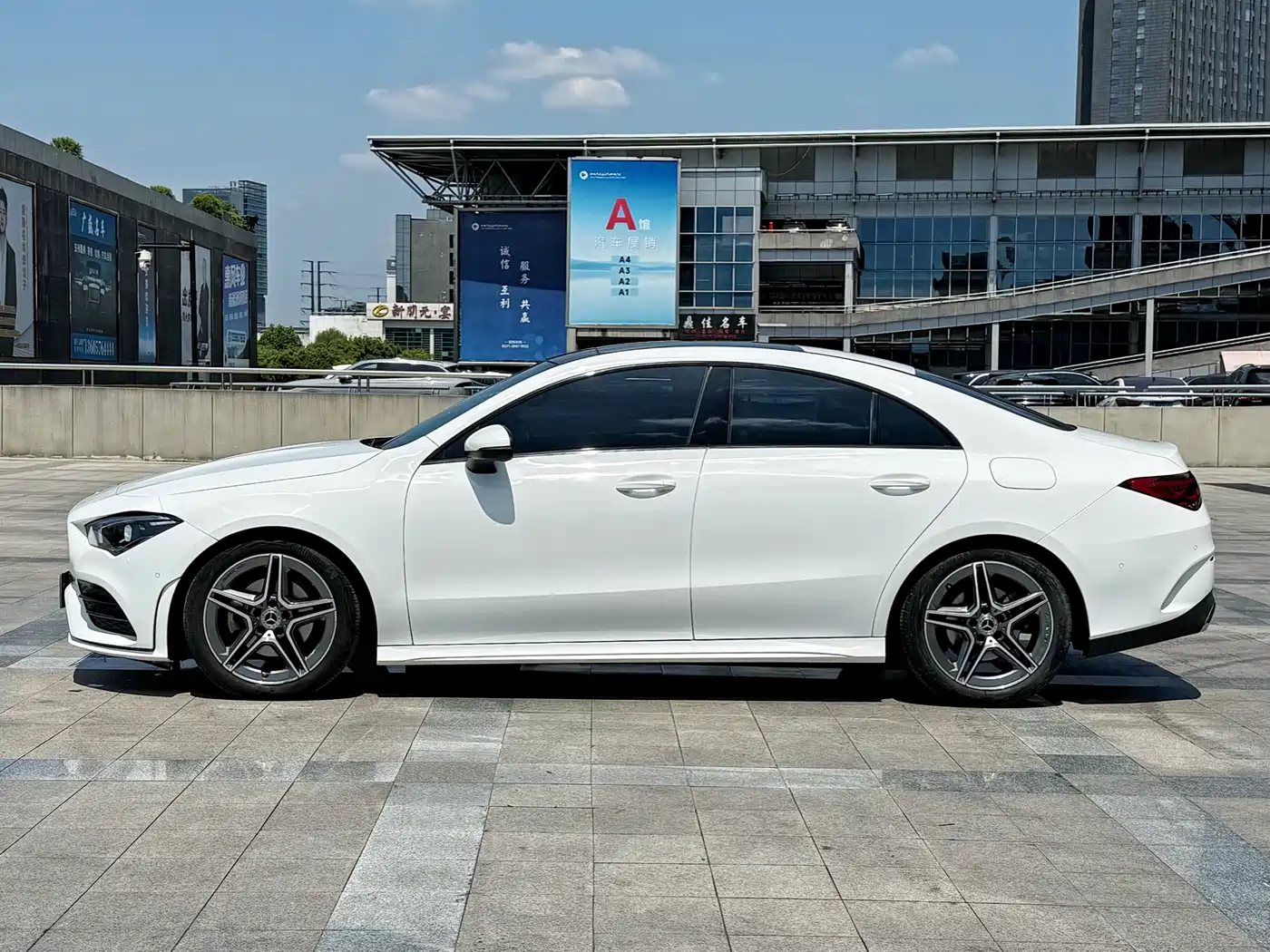 Mercedes-Benz CLA (Import) 2023 CLA 200 фото 3