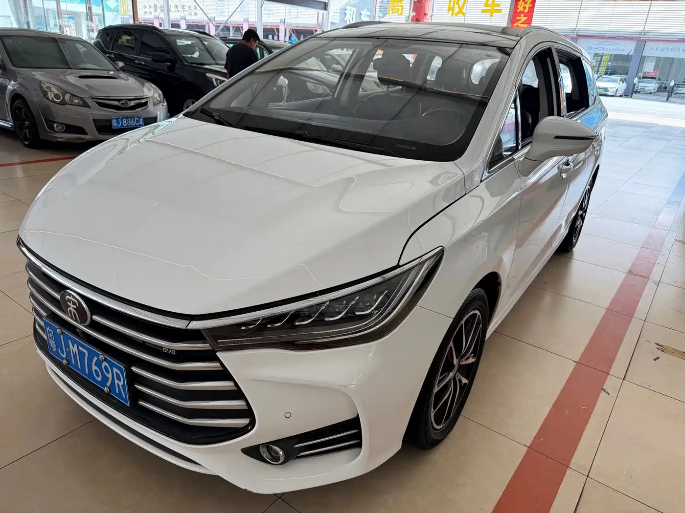 BYD Song MAX 2018 2018 1.5T Auto Smart Connected Premium 7-Seater