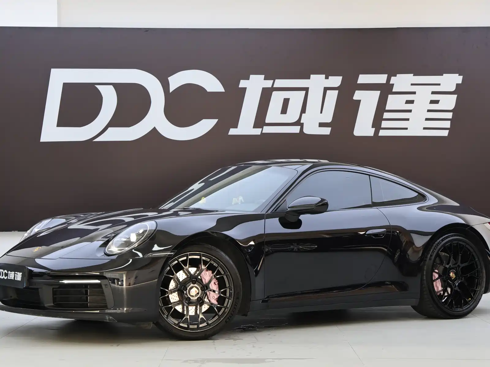 Фото 1 - Porsche 911