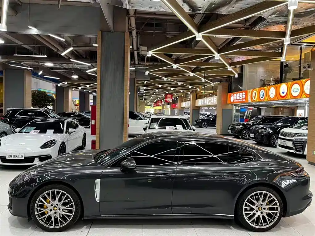 Porsche Panamera 2023 Panamera Executive Long Wheelbase 2.9T фото 15