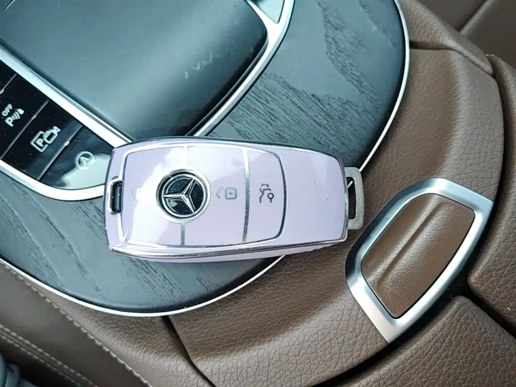 Mercedes-Benz E-Class 2019 Facelift E 300 L Sport Luxury фото 9