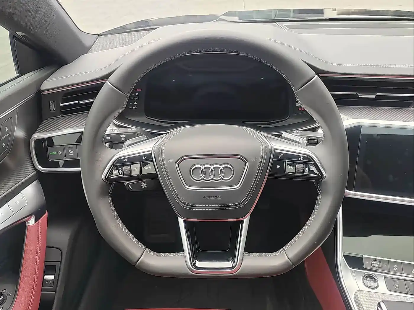 Audi A7L 2025 Model Year 45 TFSI quattro Black Knight Edition фото 7