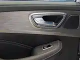 Фото 8 - Roewe RX5