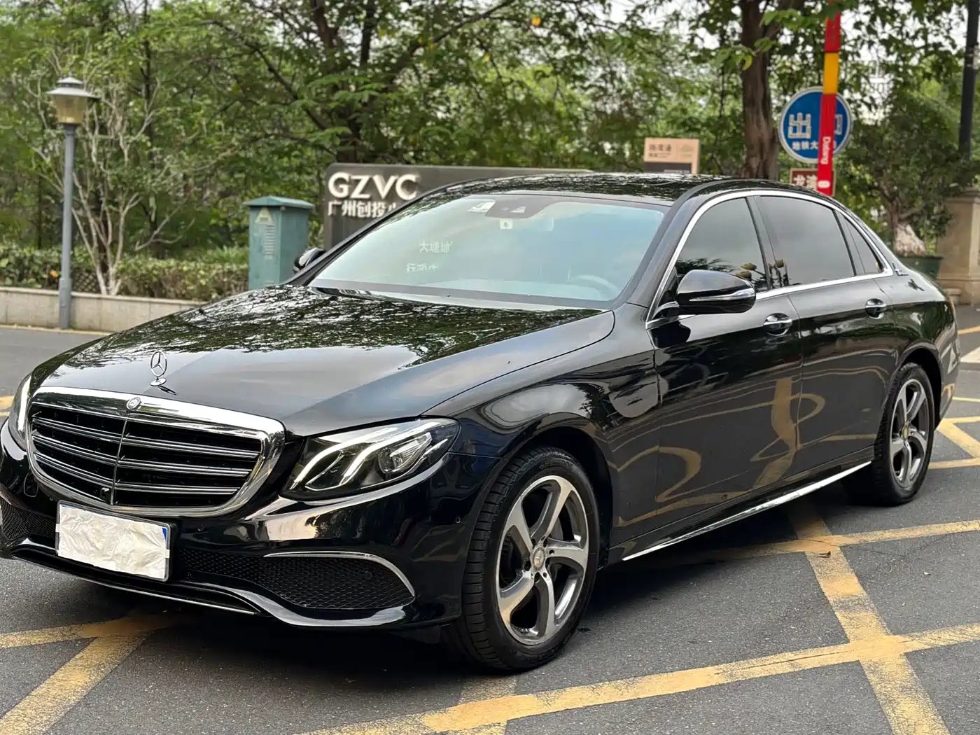 Mercedes-Benz E-Class 2017 E 300 L Luxury