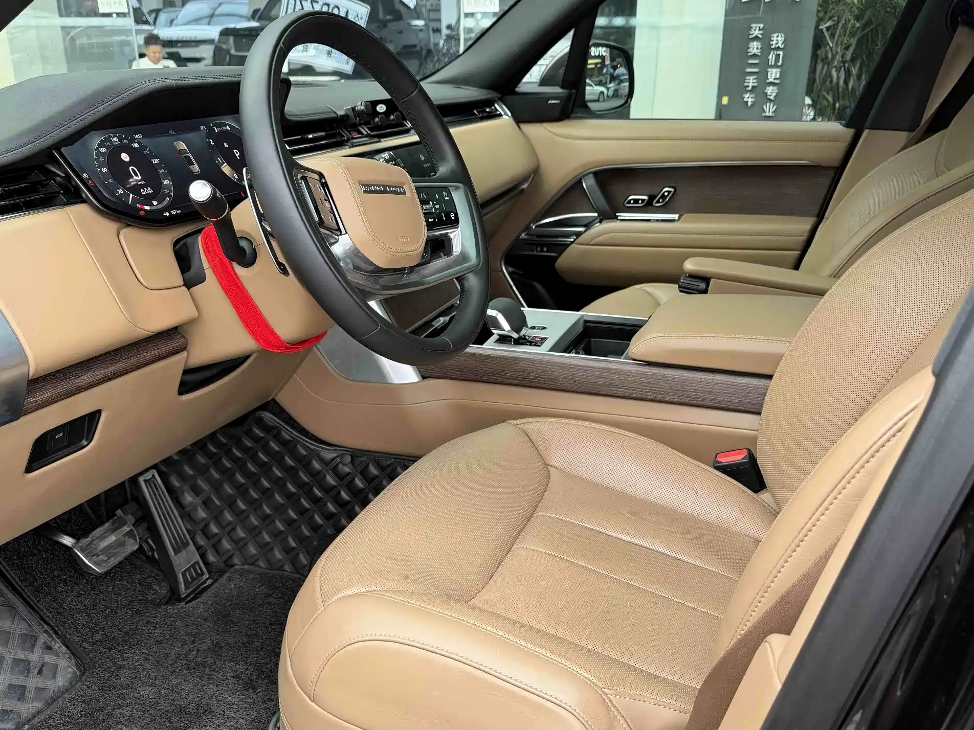 Фото 2 - Land Rover Range Rover