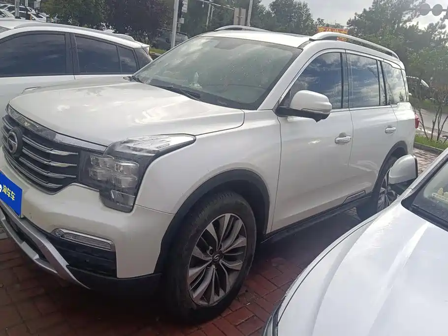 Фото 1 - GAC Trumpchi GS8