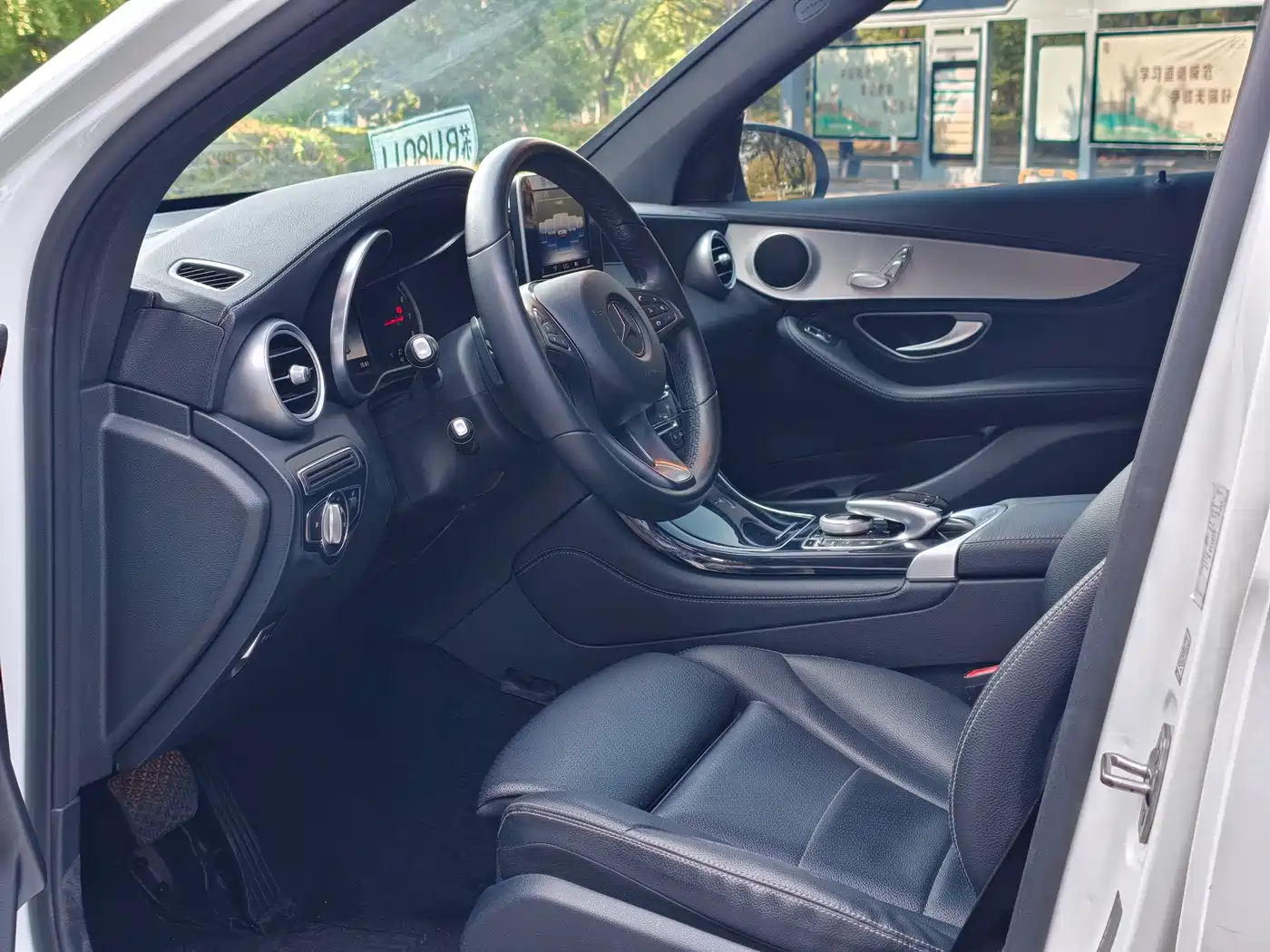 Mercedes-Benz GLC 2019 Model GLC 200 L 4MATIC фото 13