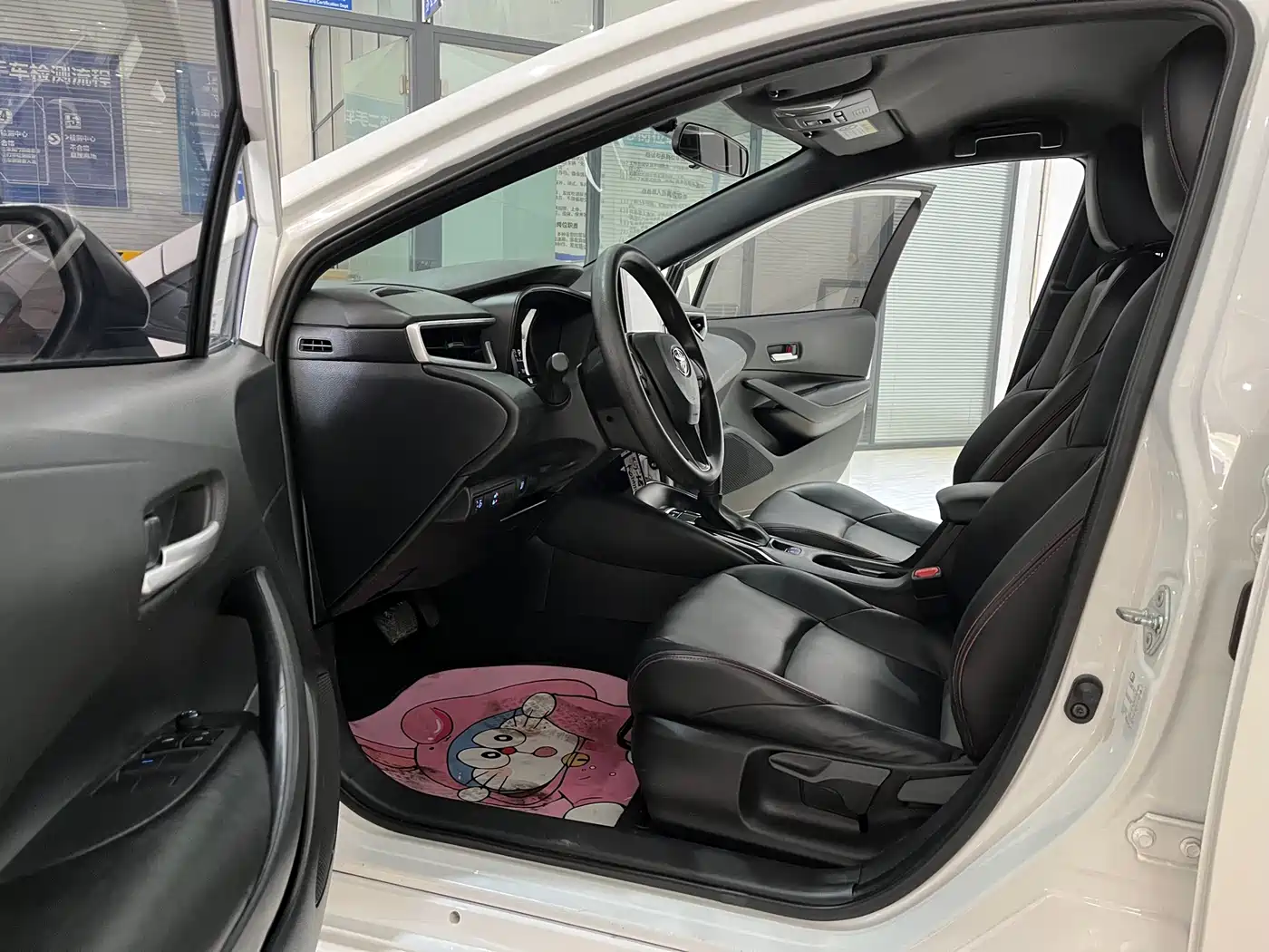 Toyota Levin 2022 Facelift TNGA 1.5L CVT Progressive Edition фото 8