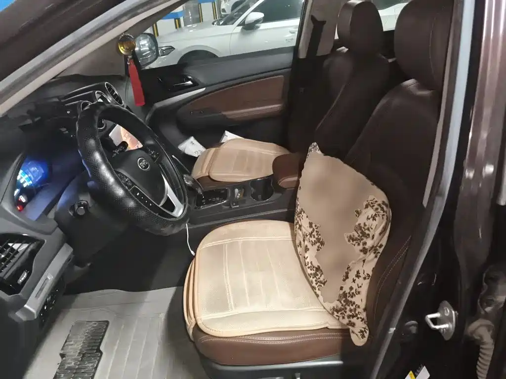 BYD S7 2015 2.0T Upgrade Automatic Premium фото 12