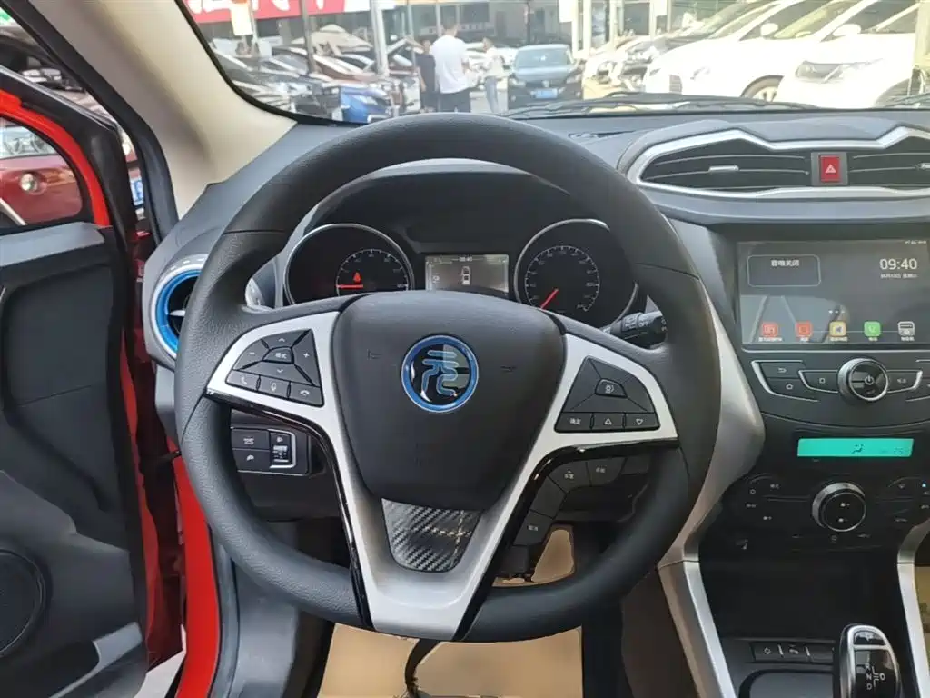 BYD Yuan New Energy 2019 EV360 Smart Connect Premium Edition фото 11