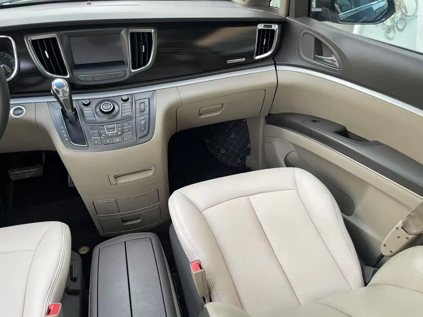 Buick GL8 2013 3.0L GT Luxury Business Elegance Edition фото 10