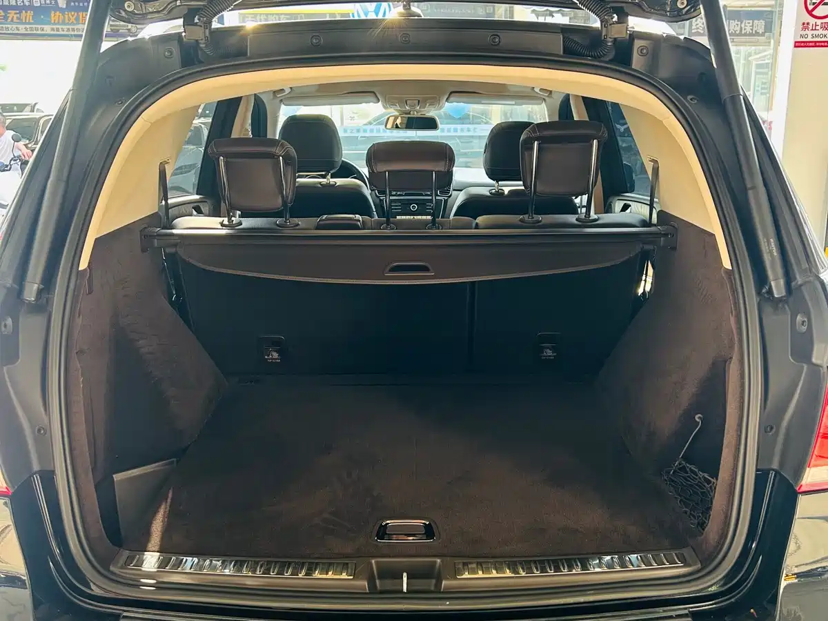 Mercedes-Benz GLE 2018 GLE 320 4MATIC Dynamic Ultimate Edition фото 11