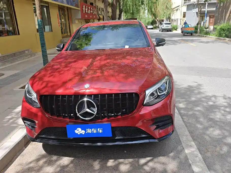 Mercedes-Benz GLC Coupe 2017 GLC 260 4MATIC Coupe SUV фото 2
