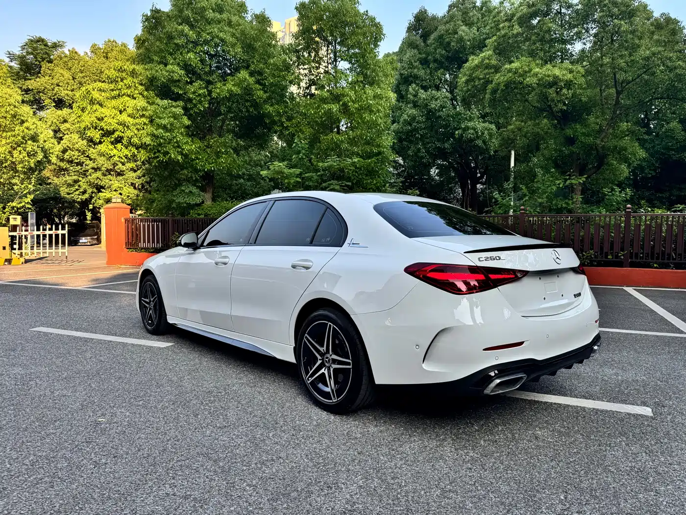 Mercedes-Benz C-Class 2025 Facelift C 260 L Night Sport Edition фото 7