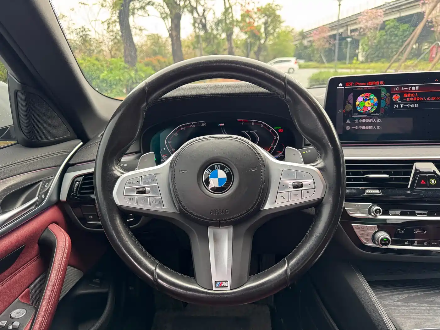 BMW 5 Series 2022 Facelift 530Li Leading M Sport Package фото 10