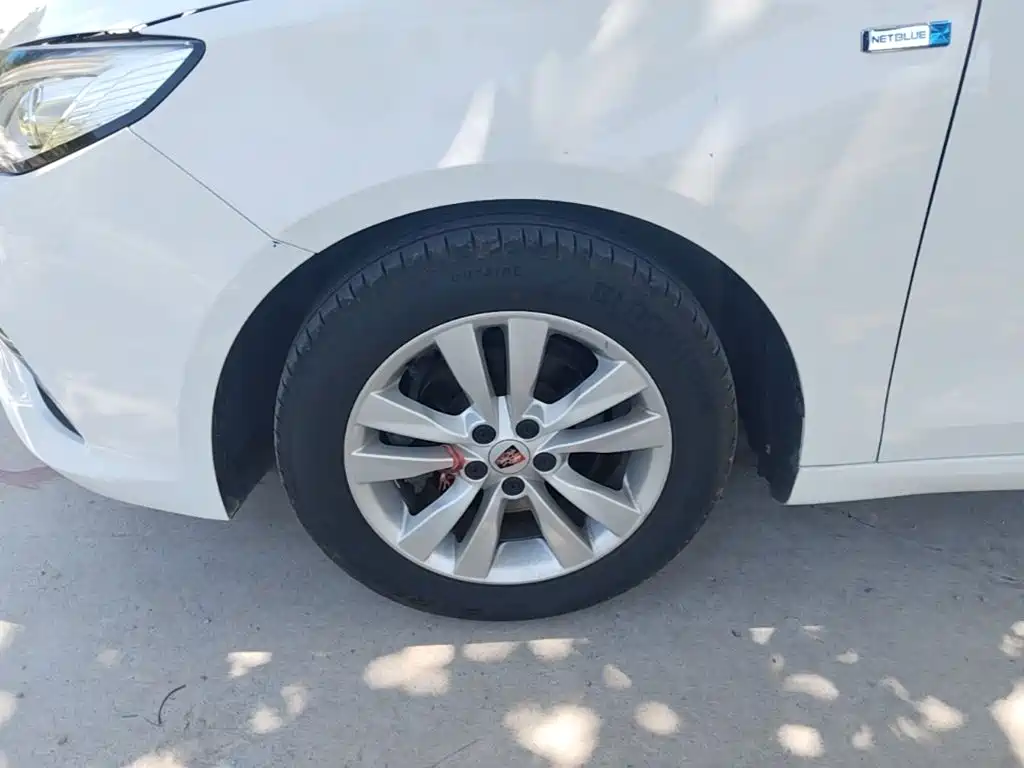 Roewe 360 2018 2018 PLUS 1.5L Manual Exclusive Edition