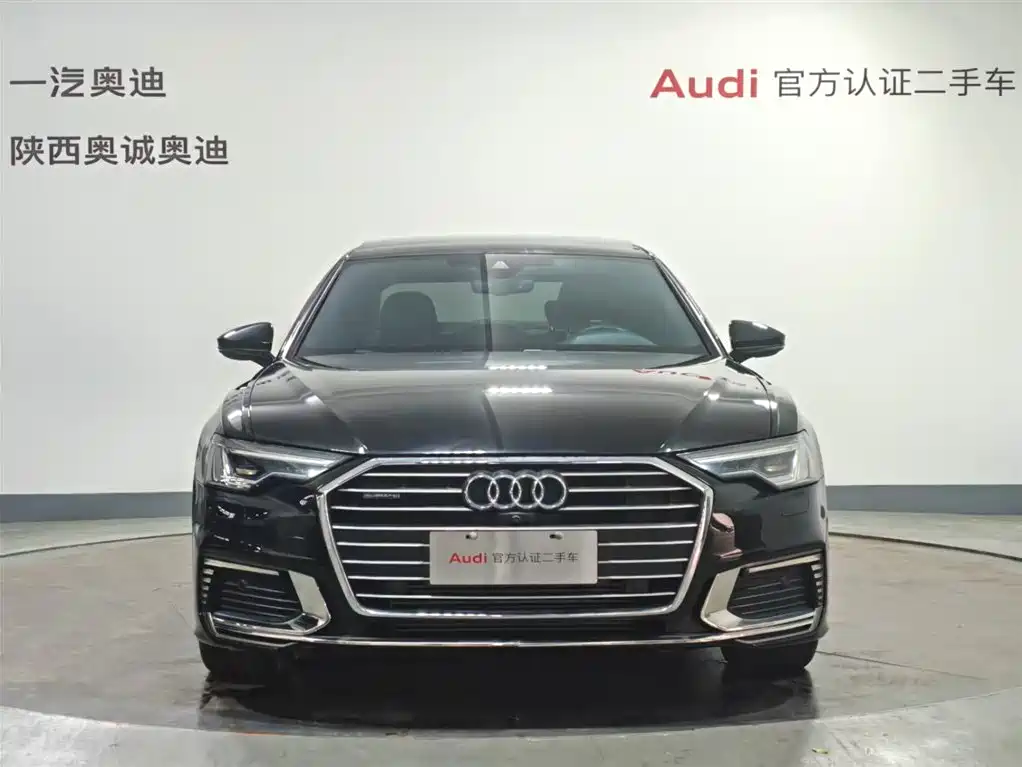 Audi A6L New Energy 2022 55 TFSI e quattro фото 2