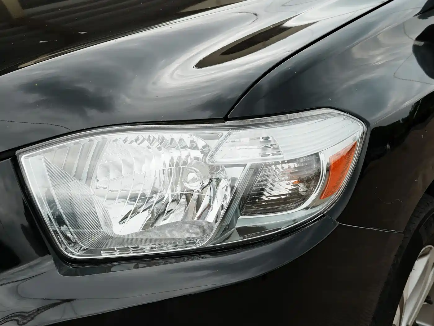 Toyota Highlander 2011 2.7L 2WD 7-seat Luxury Navigation фото 7