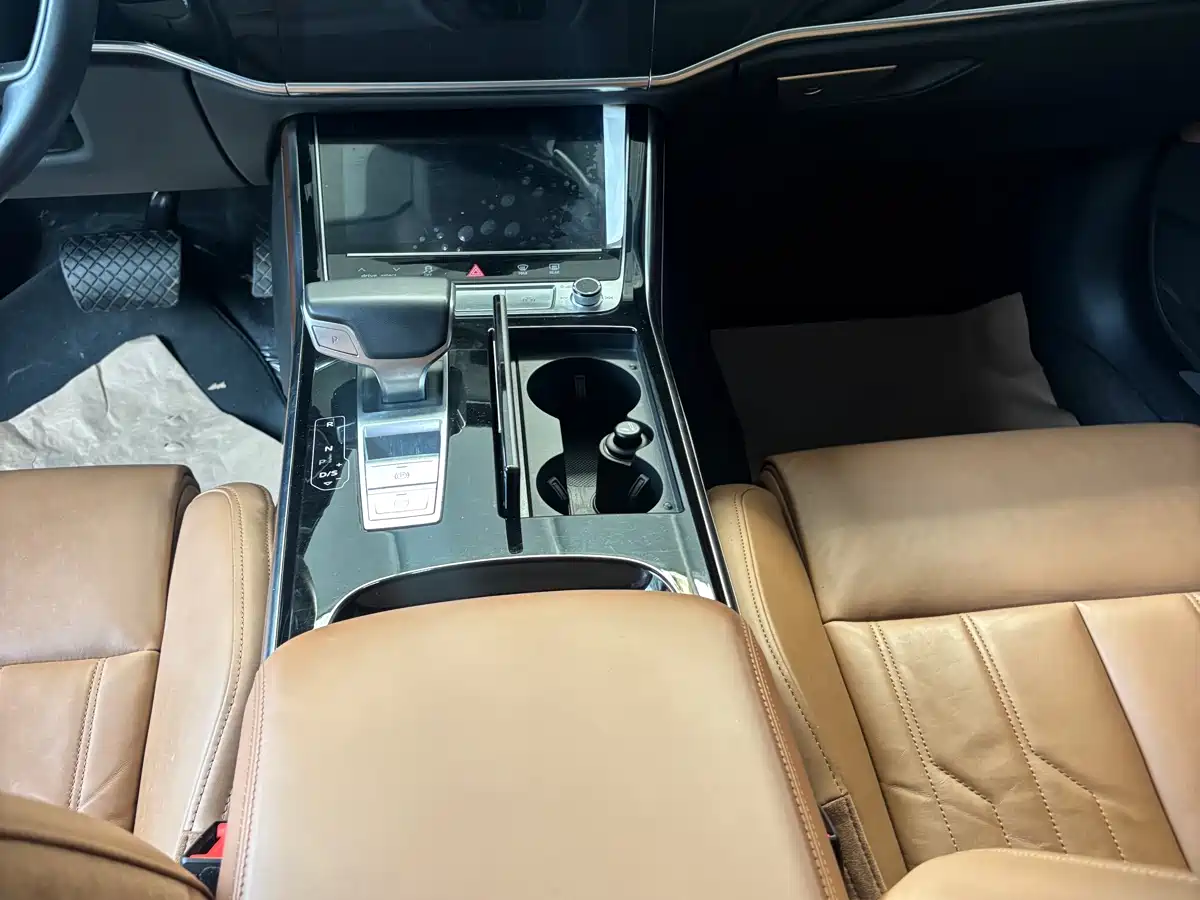 Audi A8 2018 A8L 55 TFSI quattro Launch Elite фото 11