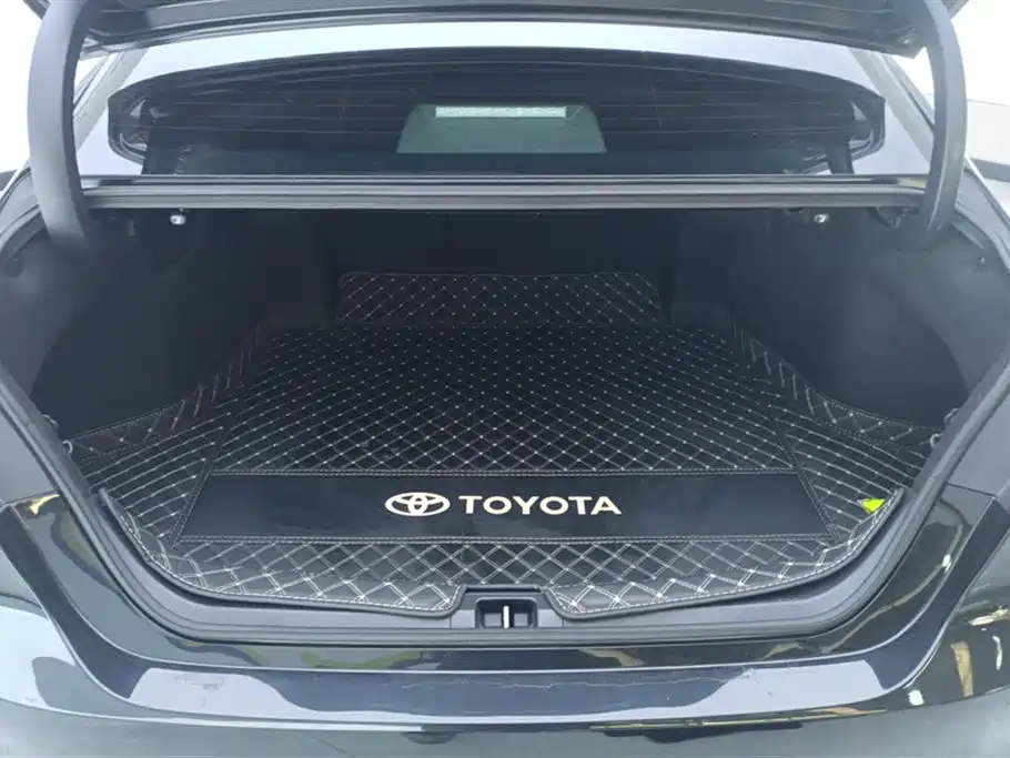 Toyota Camry 2023 2.0G Luxury Edition фото 4