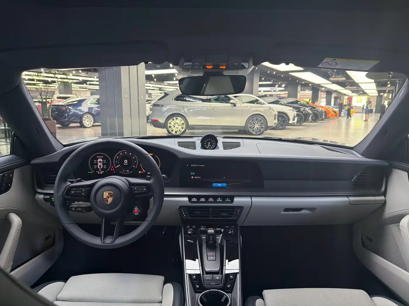 Porsche 911 2026 Carrera 3.0T фото 12