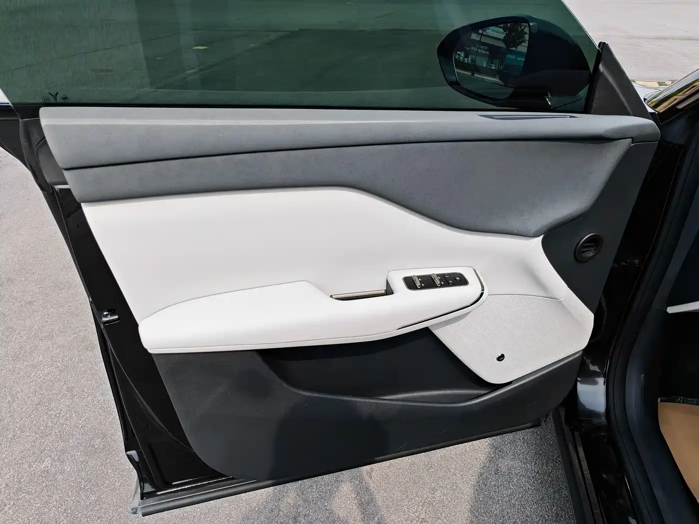 Voyah Auto Voyah Zhiyin 2024 Long Range Smart Edition фото 19