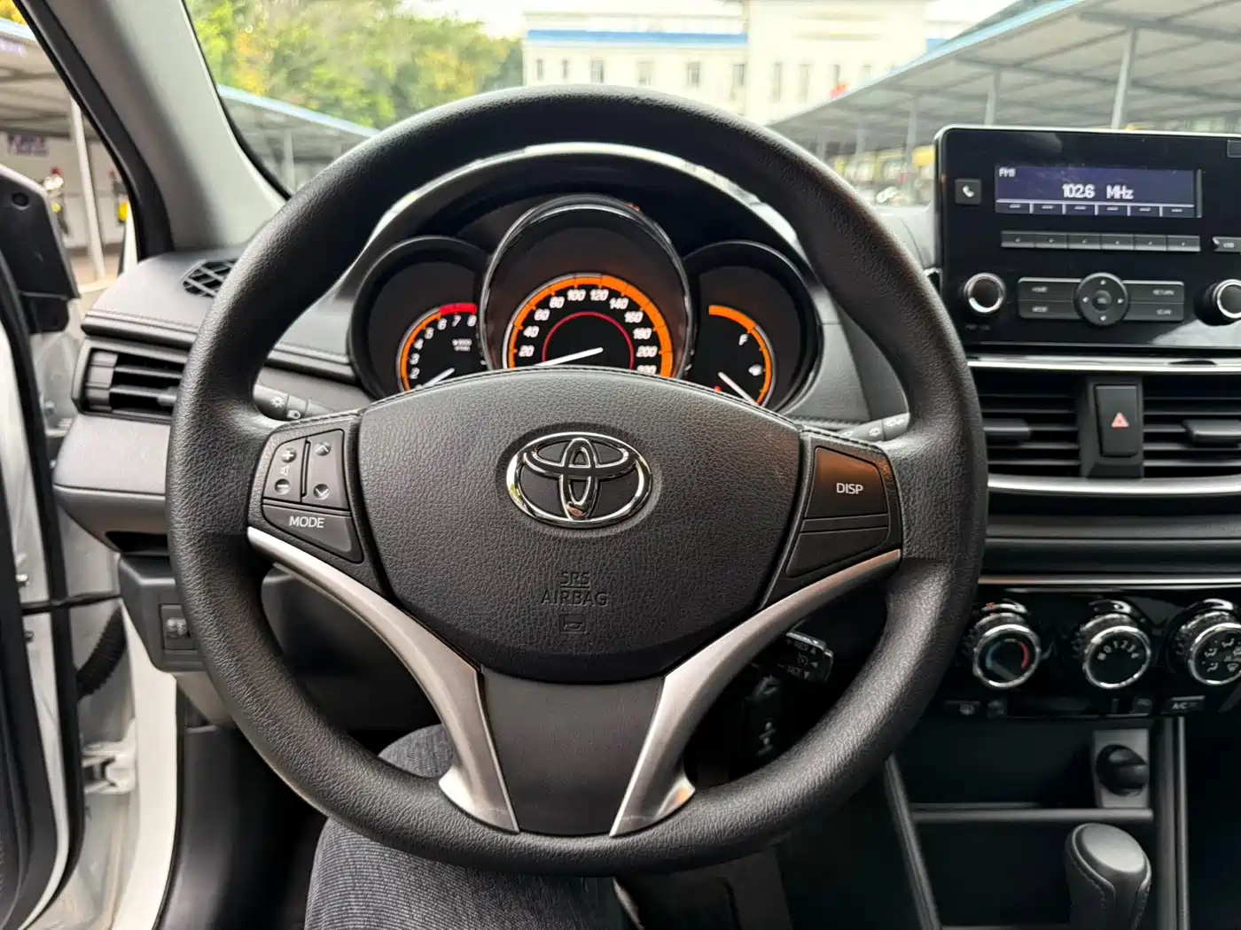 Toyota YARiS L Zhi Xuan 2022 Zhi Xuan X 1.5L CVT Leading PLUS Edition фото 16