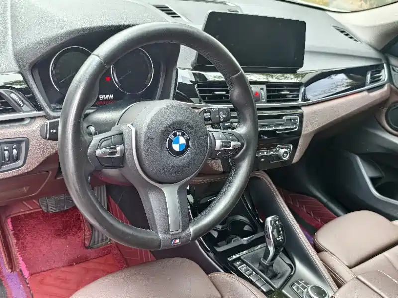 BMW X1 2020 sDrive20Li Premium Edition фото 9