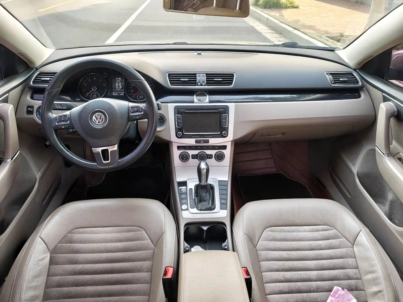 Volkswagen Magotan 2015 Facelift 1.8TSI Luxury фото 13