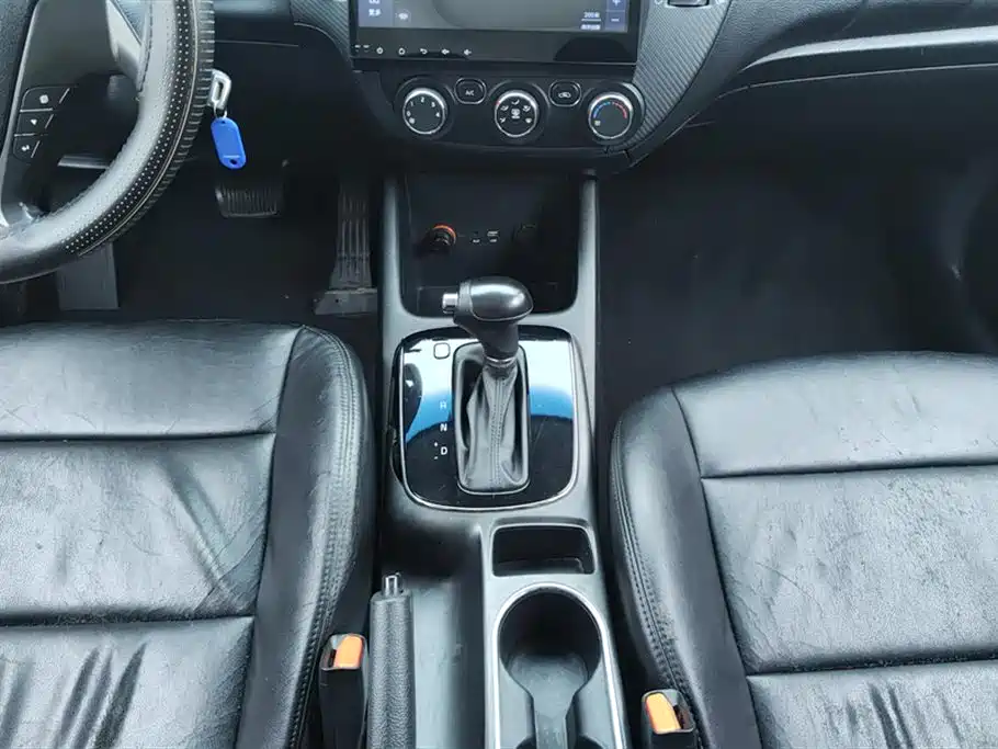 Kia K3 2016 1.6L Automatic GL фото 16