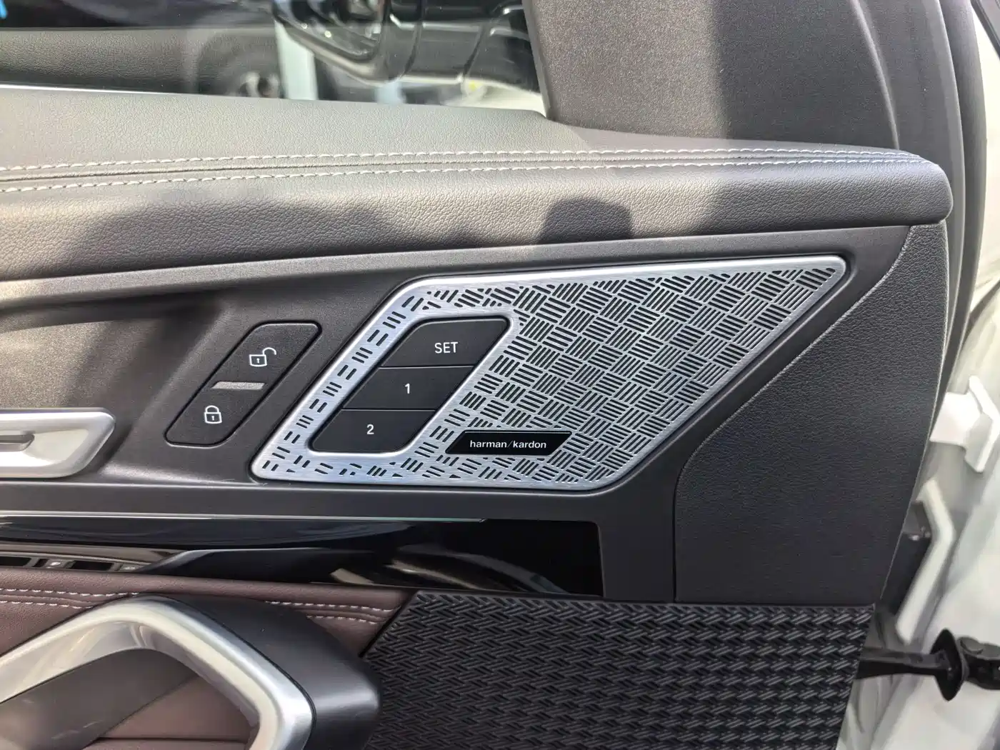 BMW X1 2024 sDrive25Li X Design Package фото 9