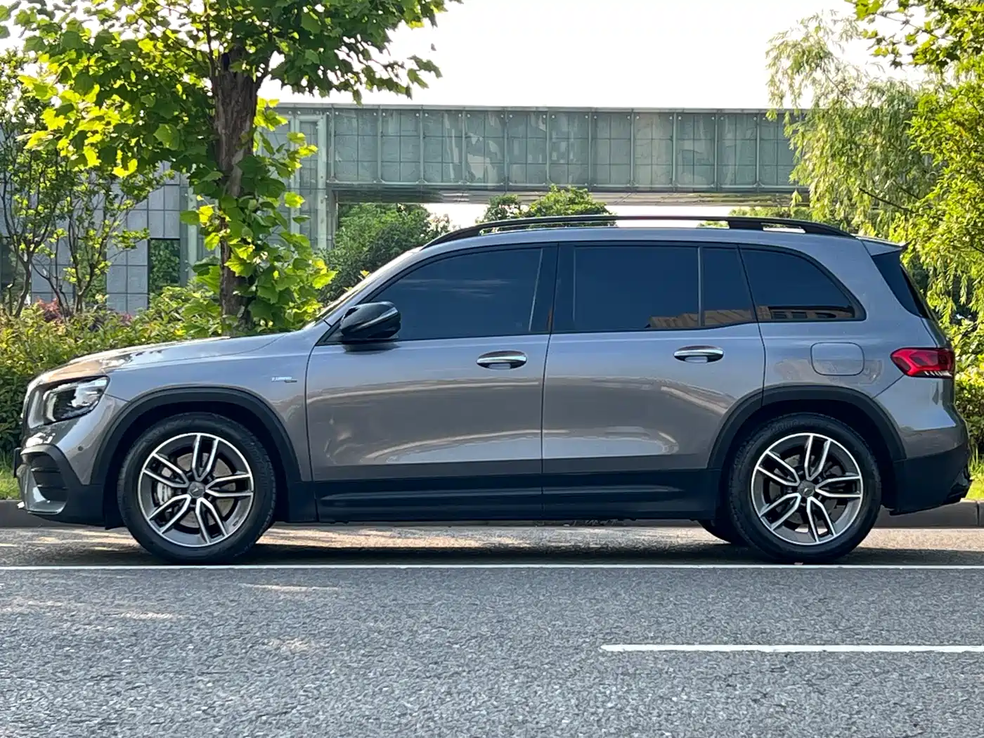 Mercedes-Benz GLB AMG 2023 Model AMG GLB 35 4MATIC фото 5
