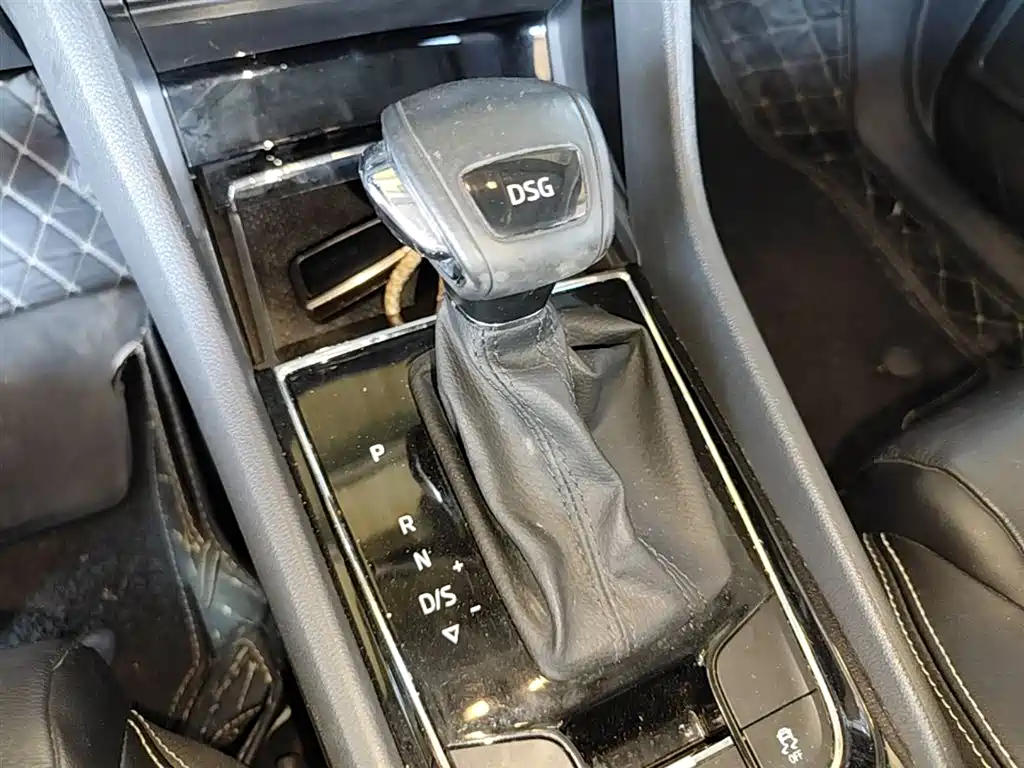 Škoda Kodiaq 2020 TSI330 7-Seater 2WD Luxury Premium Edition фото 21
