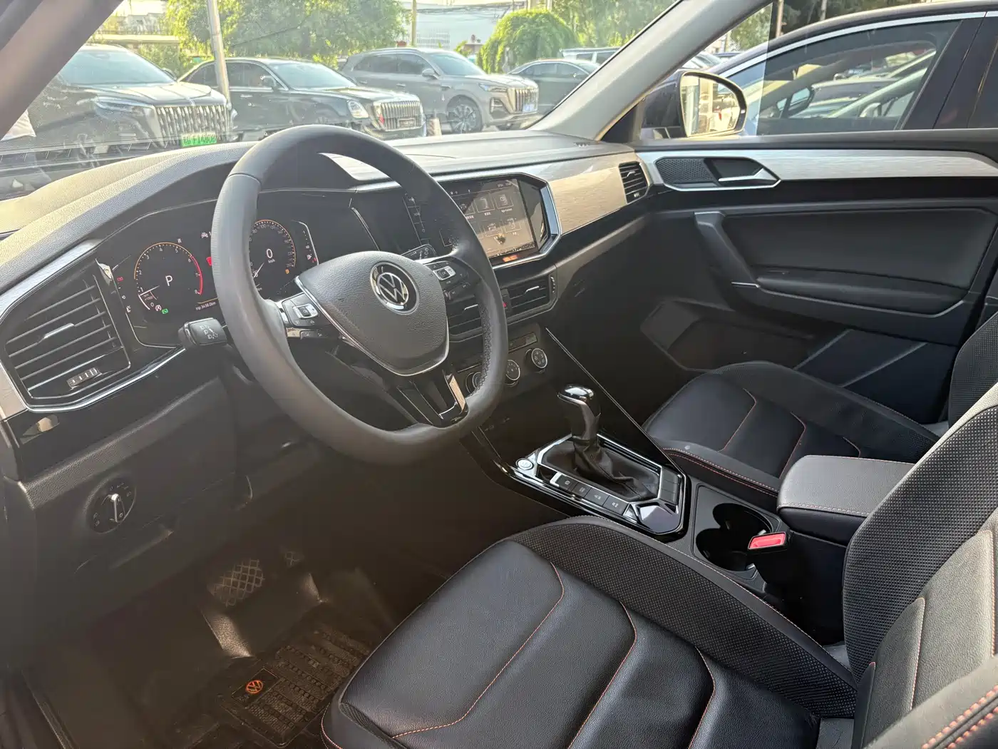 Volkswagen Tayron 2021 330TSI 2WD 30th Anniversary Edition фото 6