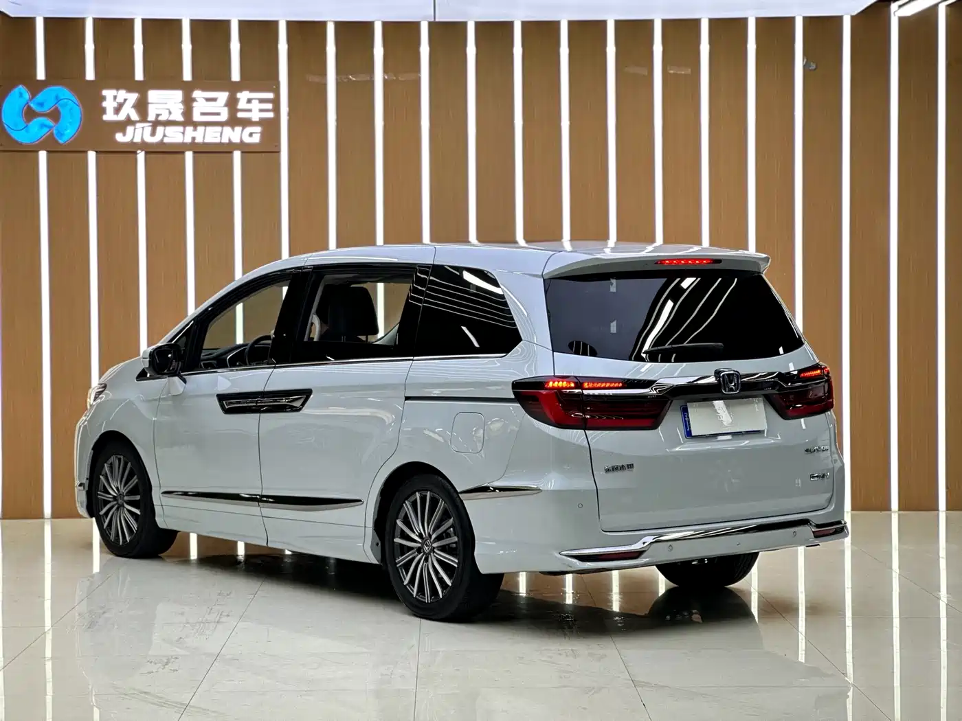 Honda Elysion 2024 2024 2.0L e:HEV Luxury Edition