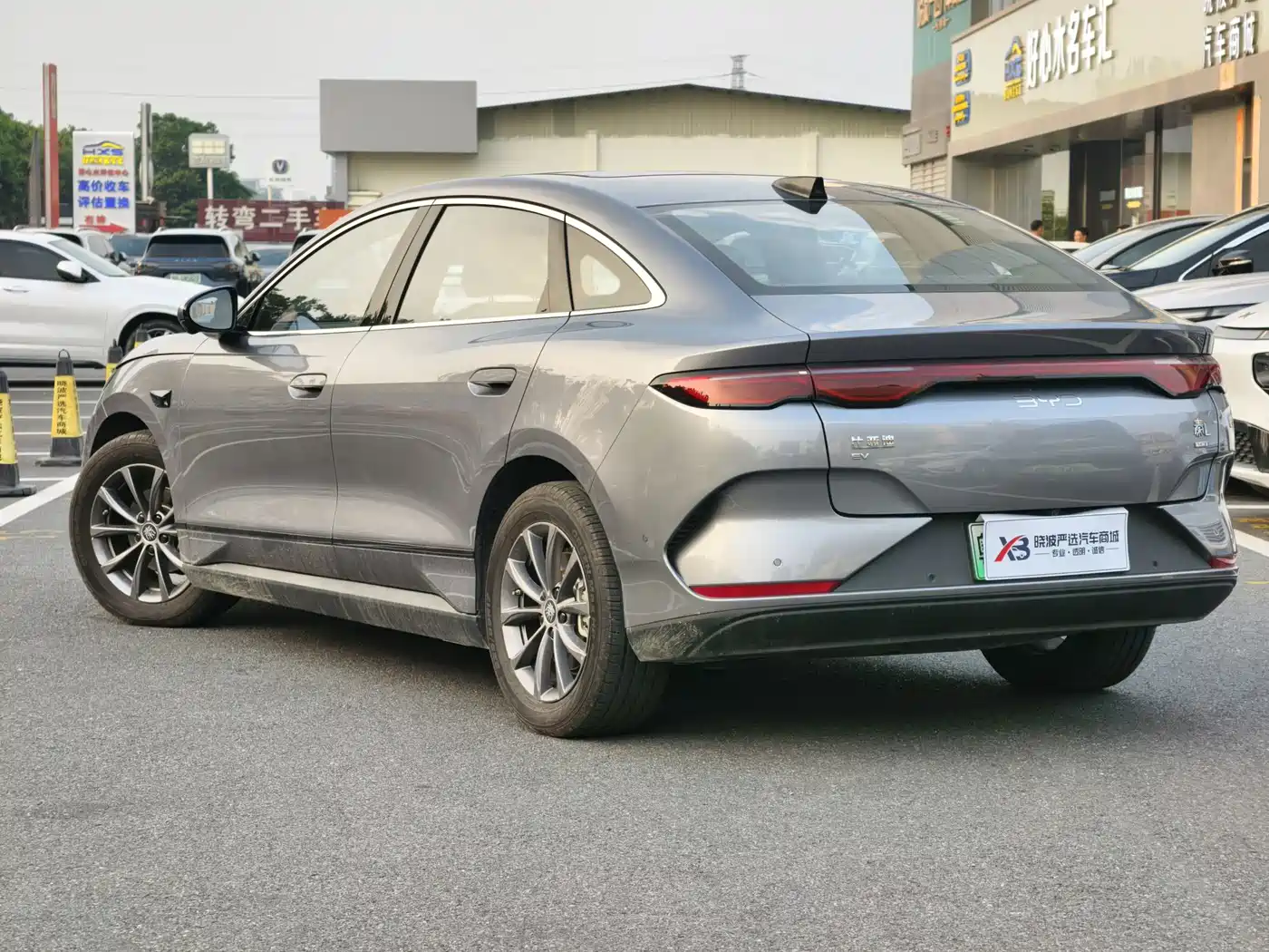 BYD Qin L 2026 2025 EV 470KM Leading Edition