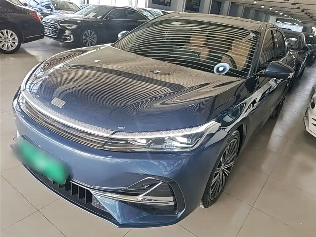 Geely Galaxy A7 2025 EM-i