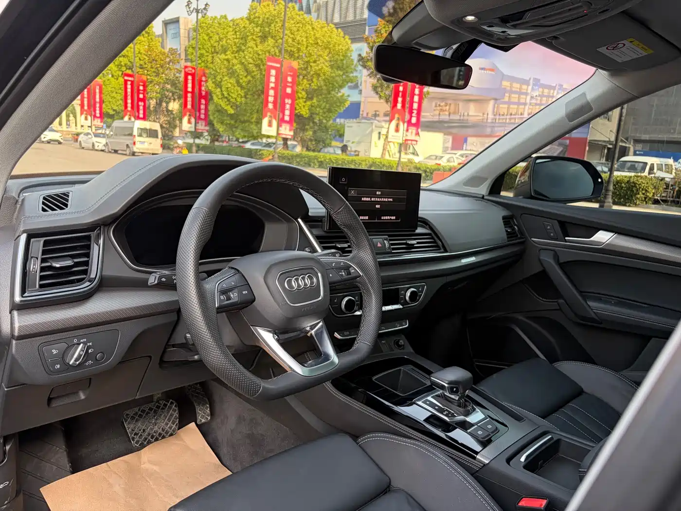 Audi Q5L 2022 45T Luxury Dynamic фото 7