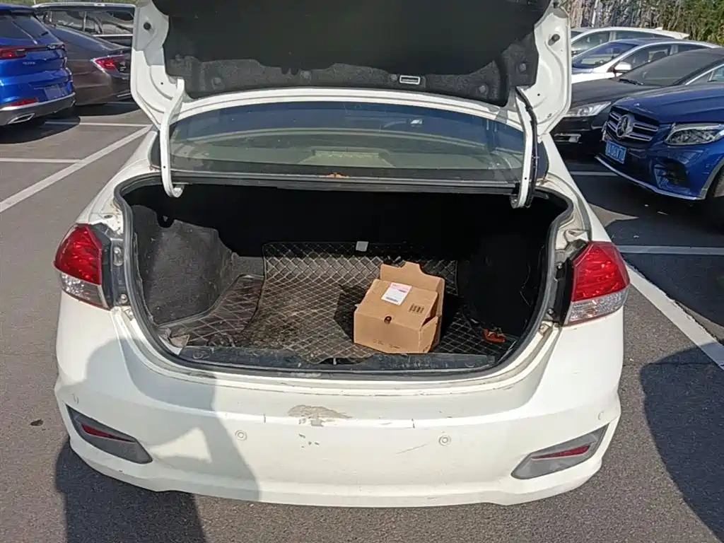 Suzuki Alivio 2016 2015 1.6L Manual Comfort