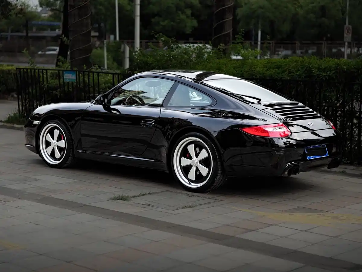 Porsche 911 2011 Edition Style 3.6L Hardtop фото 8