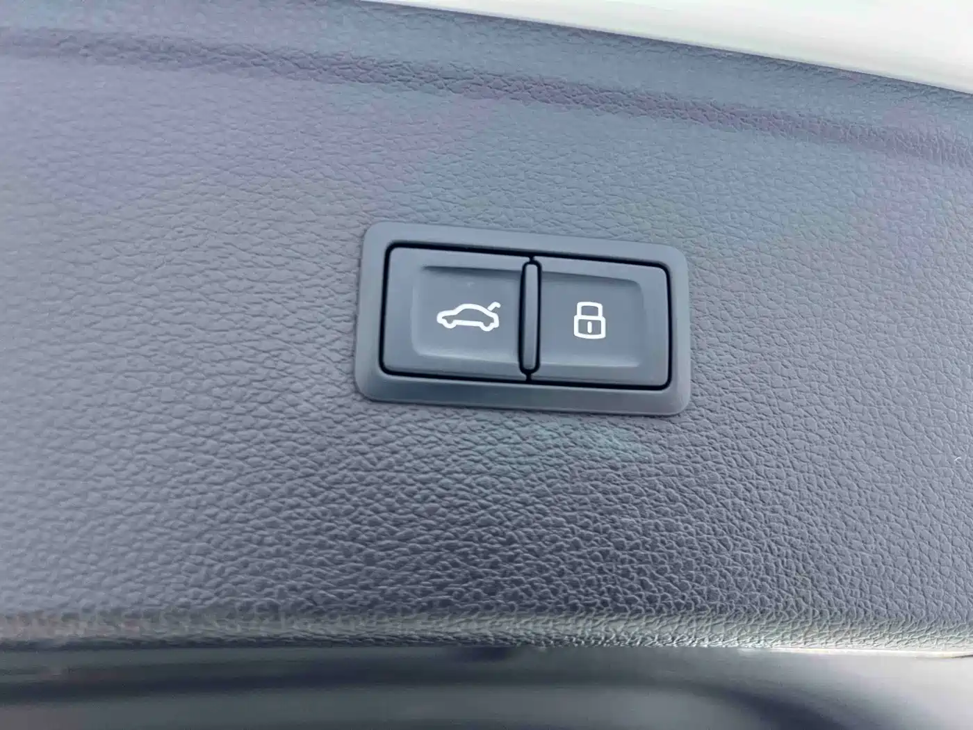 Audi Q5L 2022 45T Luxury Dynamic фото 5