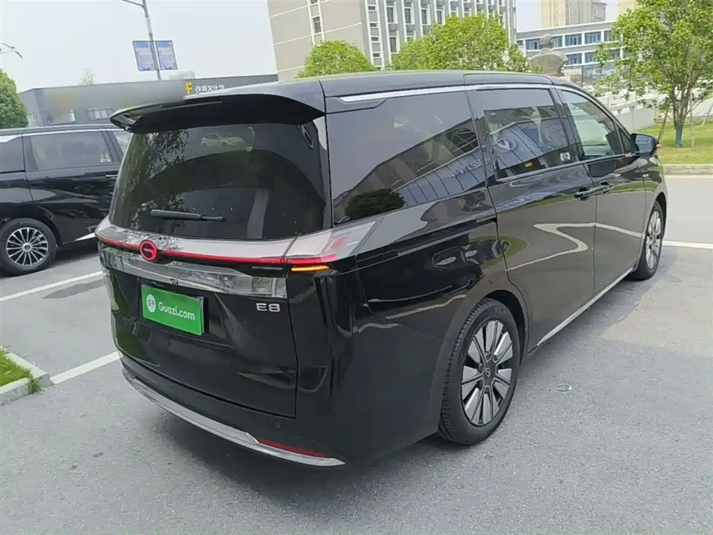 GAC Trumpchi Trumpchi E8 NEV 2024 150km Soaring Glory+ фото 7