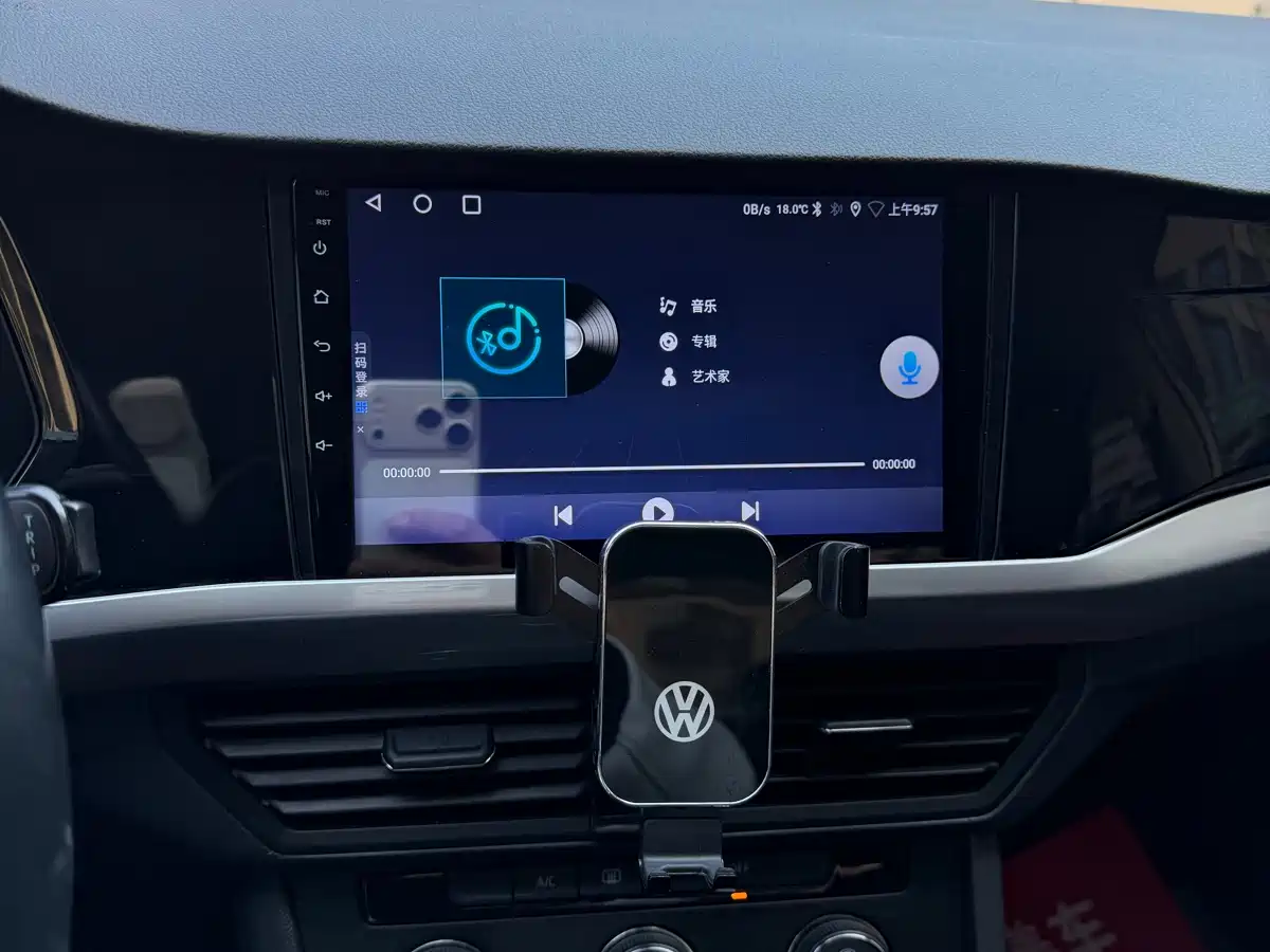 Volkswagen Bora 2020 1.5L Automatic Fashion фото 19