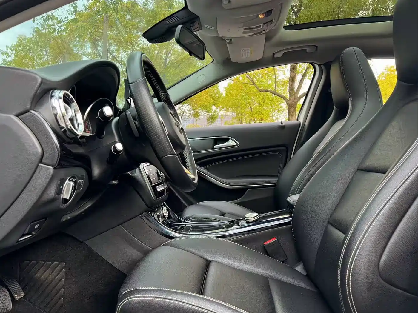 Mercedes-Benz GLA 2019 GLA 200 Dynamic фото 11