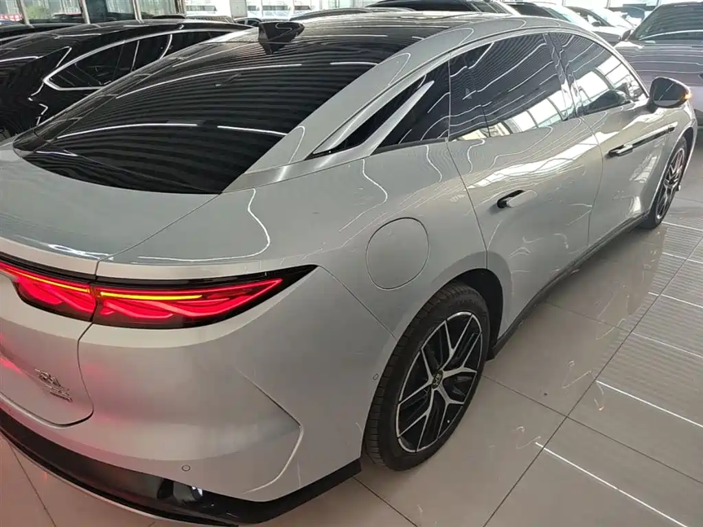 BYD Han L 2025 EV AWD LiDAR Flagship фото 7