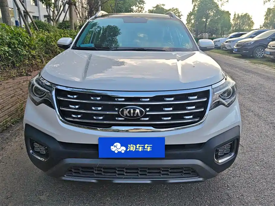 Kia Sportage 2019 2.0L Automatic Smart Luxury Edition фото 2