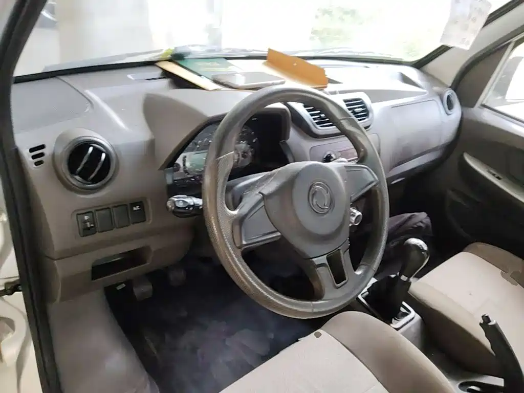 صورة 10 - Dongfeng Xiaokang DFSK C31