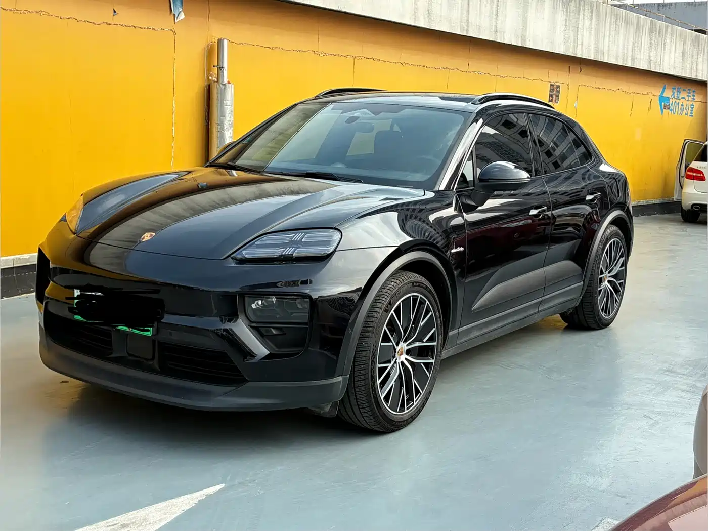Porsche Macan EV 2024 Macan 4