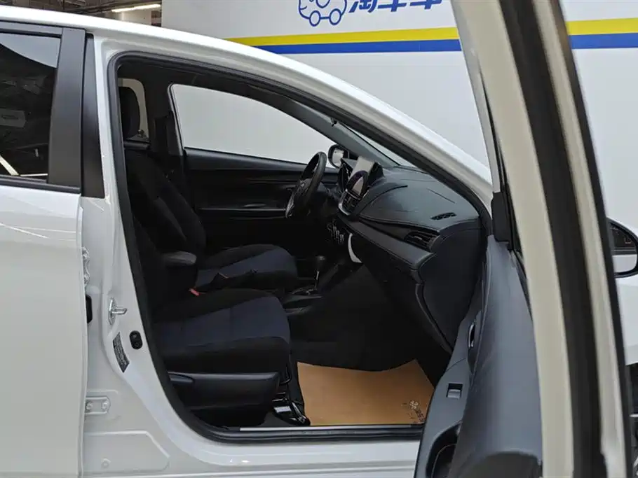 Toyota YARiS L Zhi Xuan 2022 1.5L CVT Leading PLUS Edition фото 8