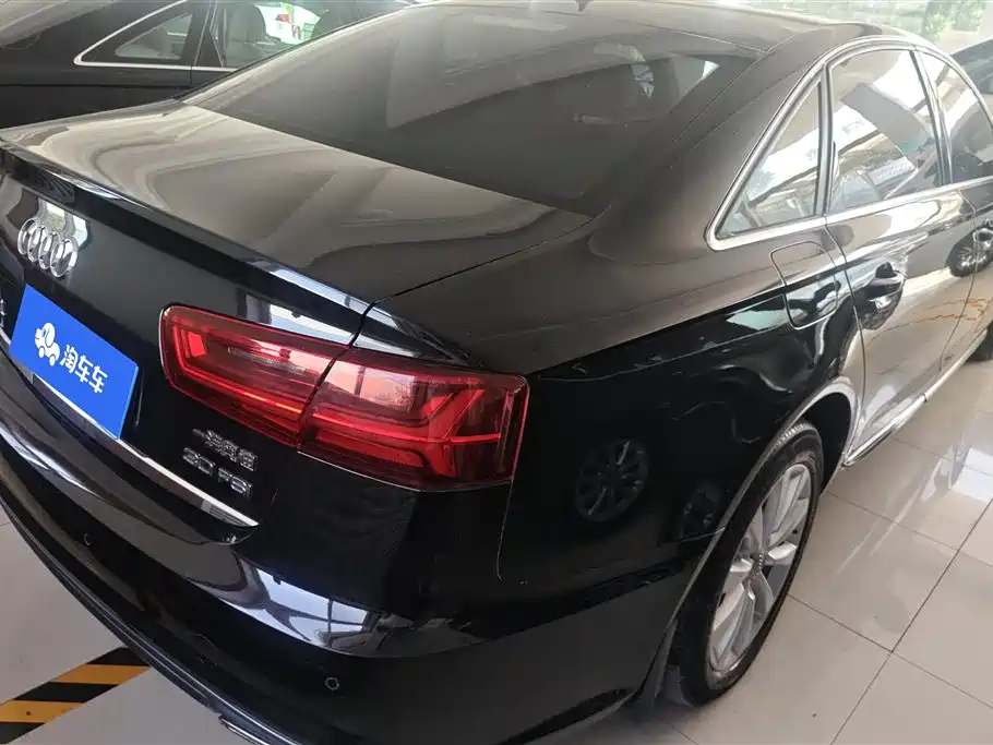 Audi A6L 2012 30 FSI Comfort фото 3